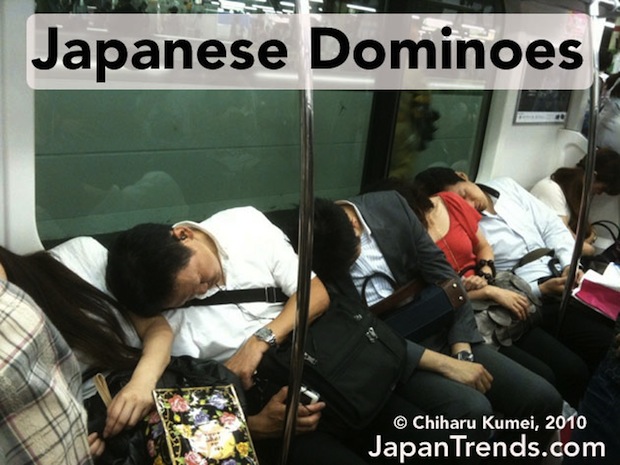 japan train passengers sleeping cool pictures