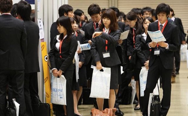 japan job hunting new graduates recruitment