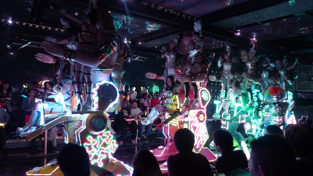 shinjuku kabukicho robot restaurant tokyo