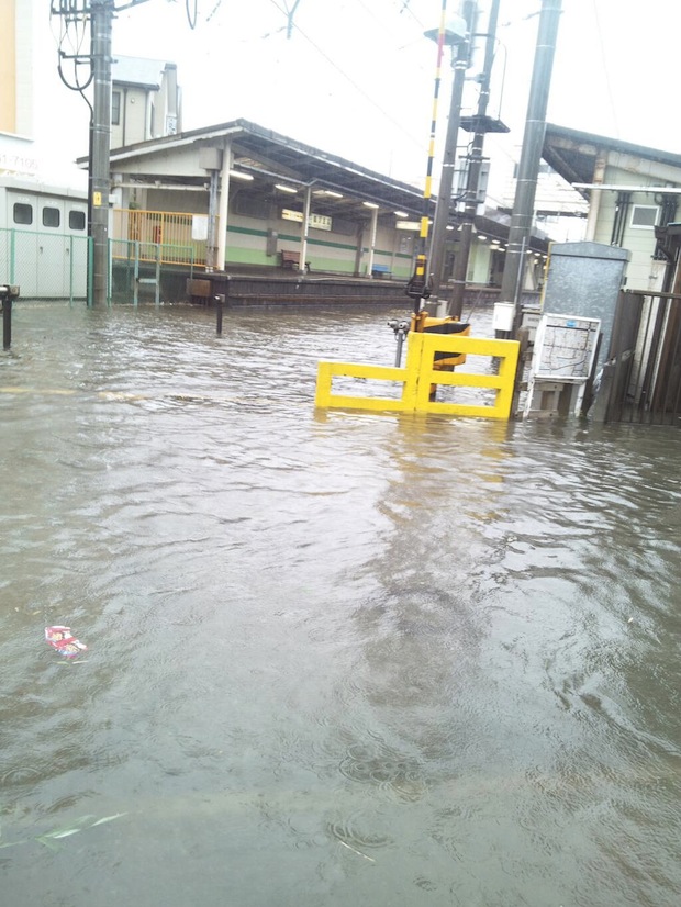 typhoon wipha hit tokyo big storm ten years decade