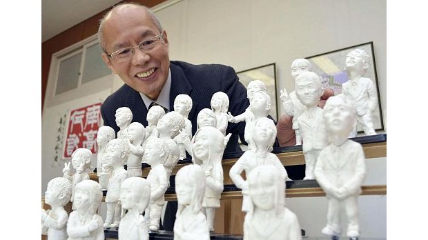 nankan high school kumamoto prefecture graduates figures sculptures statues headmaster principal