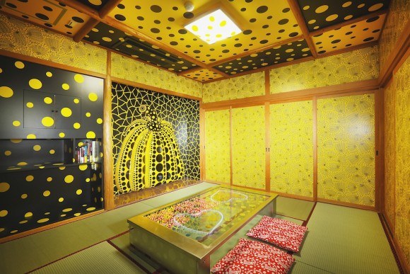 yayoi kusama dogo onsen art hotel