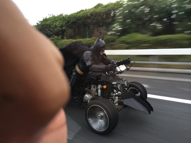 batman batpod chiba tokyo expressway highway cosplay driver japan