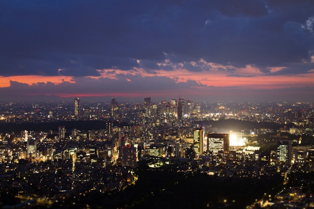 tokyo skyline night city