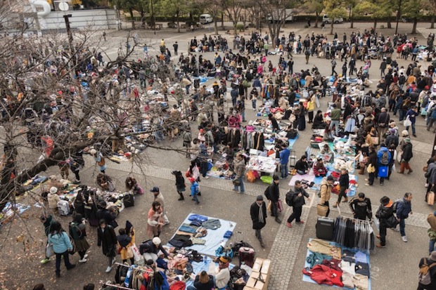 yoyogi park flea market tokyo