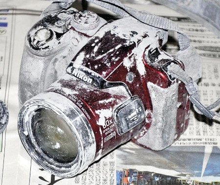 nikon camera restore repair mt ontake volcano hiker dead kazuo wakabayashi japan