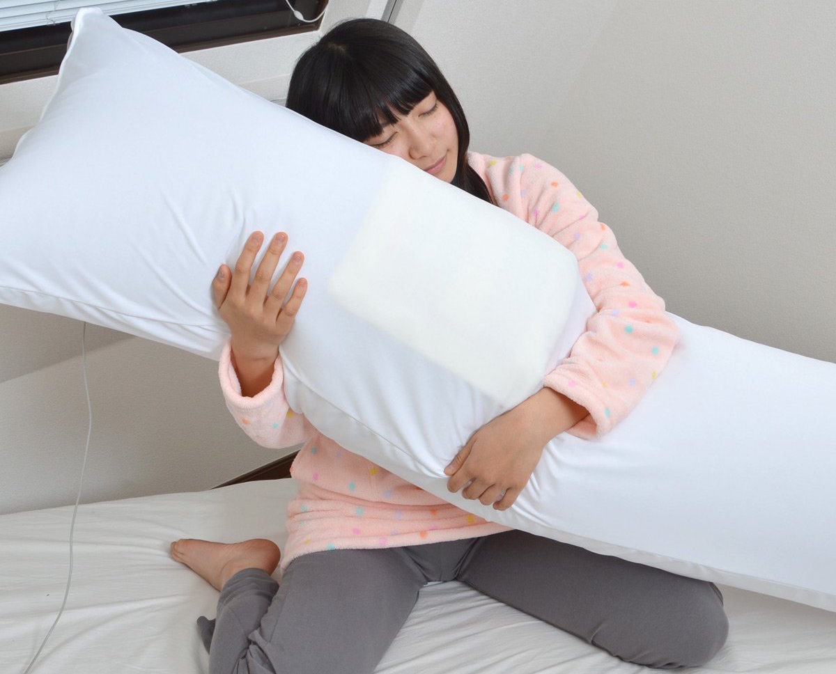 japan usb heated hug pillow thanko dakimakura