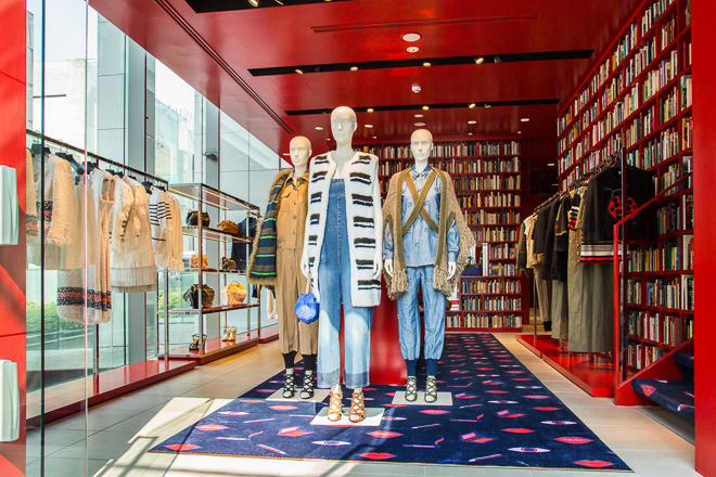 sonia rykiel tokyo aoyama store pop-up library book bookshelves shop