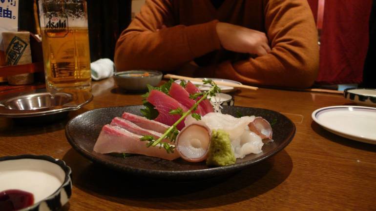 izakaya sashimi japan