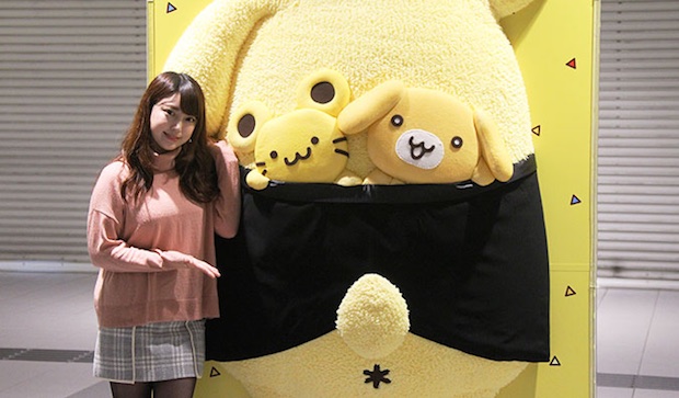 pompompurin shibuya station huggable ads tokyo sanrio