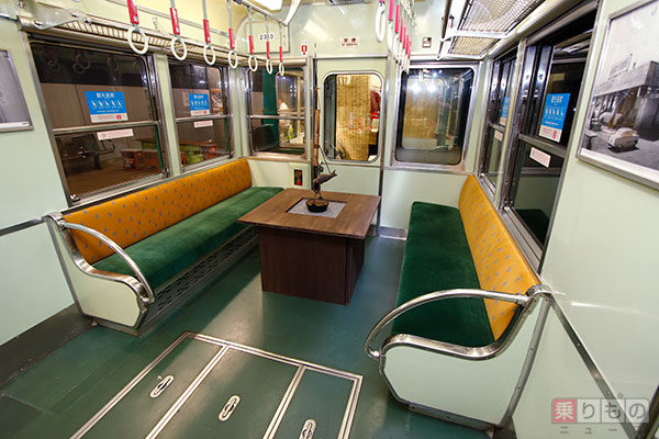 nakanoshima station keihan osaka sakaba izakaya event platform train carriage