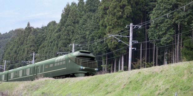 mizukaze twilight express jr west luxury sleeper train japan