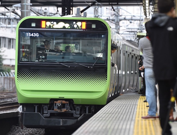 security cameras jr yamanote line train rail tokyo olympics increased surveillance