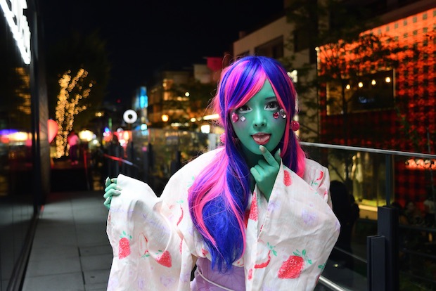 miyako akane ishokuhada body paint cosplay tokyo