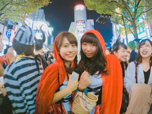 halloween tokyo shibuya japan costumes photo crazy hachiko scramble crossing