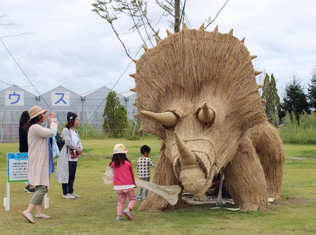 rice straw sendai japan tohoku sculpture