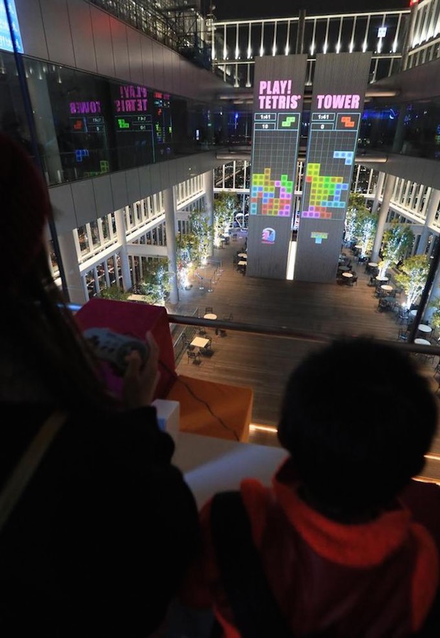 tetris tower giant wall play game japan osaka