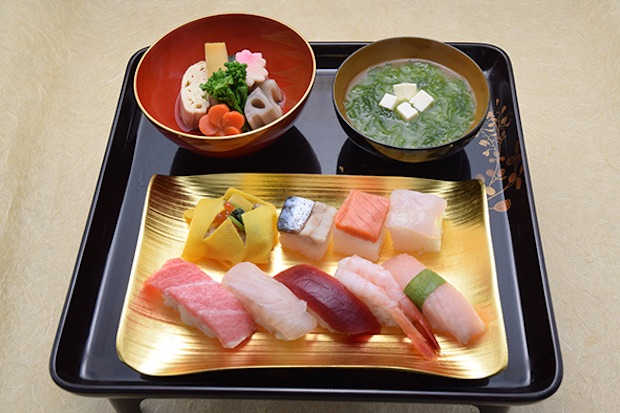 suigian noh theater sushi restaurant tokyo nihonbashi