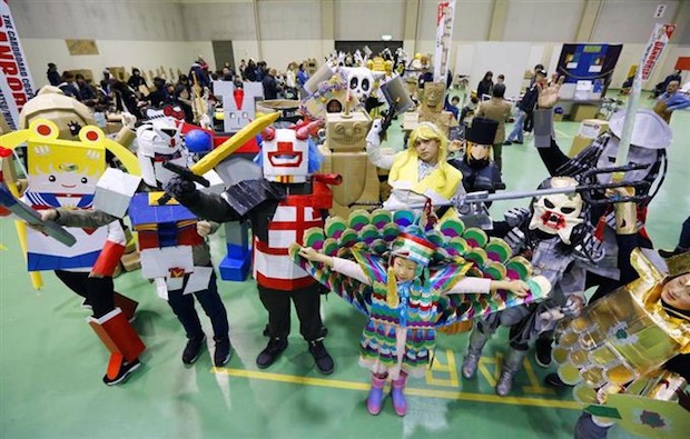 danborian cardboard costume festival contest cosplay japan aomori