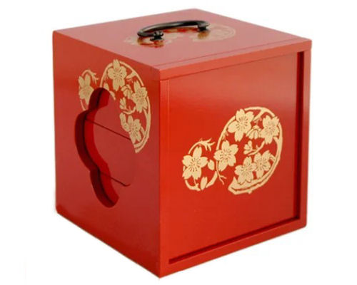 Yusanbako Tiered Lunchbox