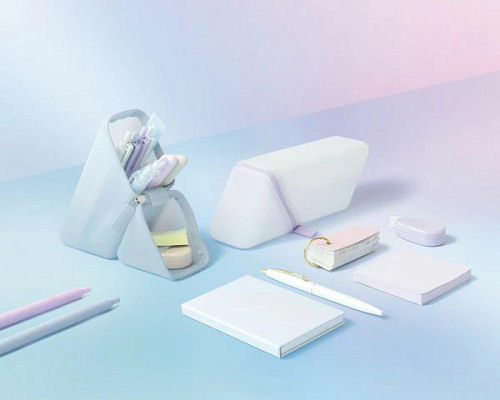 Sonic Kakusta Pen Case and Stand