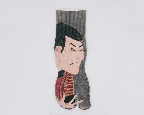 Wasi Wasi Otani Oniji III as the Servant Edobei Washi Tabi Socks
